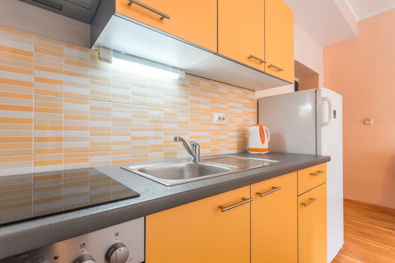 Golden Split Rooms Экстерьер фото
