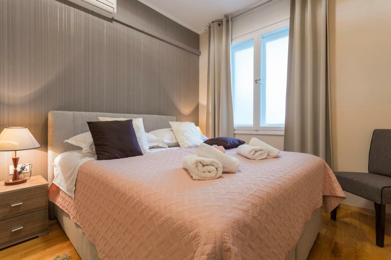 Golden Split Rooms Экстерьер фото